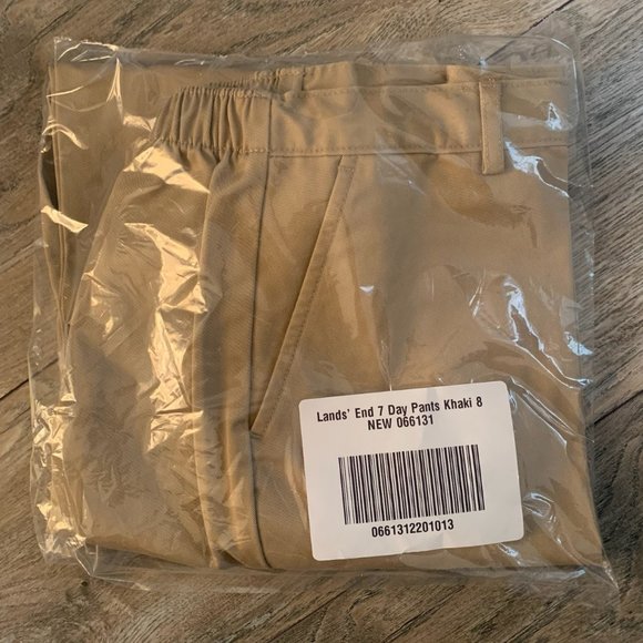 NWT LANDS' END 7 DAY DISCREET BACK ELASTIC WAIST PANTS KHAKI 8 - Picture 7 of 9